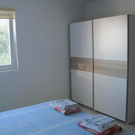 Rosa Apartman